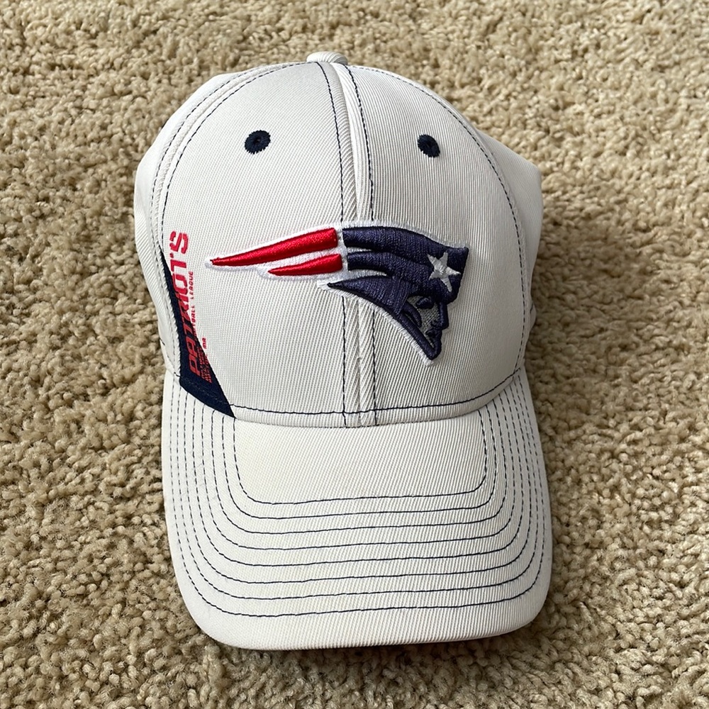 Women’s New England Patriots Reebok Baseball Hat